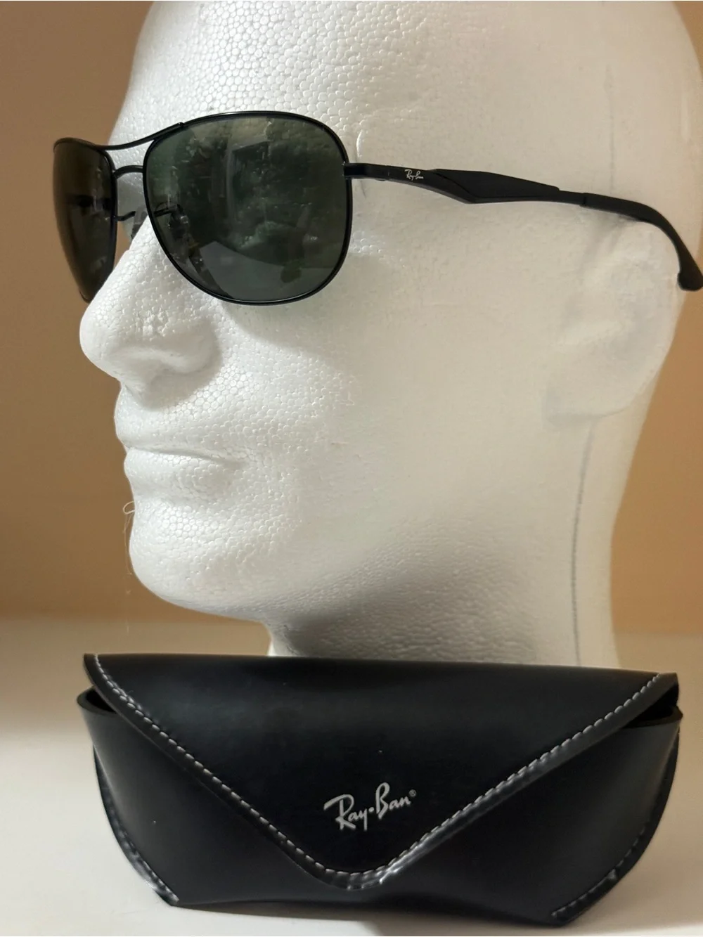 Metal aviator sunglasses, Ray-Ban RB3519 Polarized